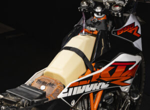 KTM 690 Auxiliary Tank Kit MY2008-18 - non-ABS version