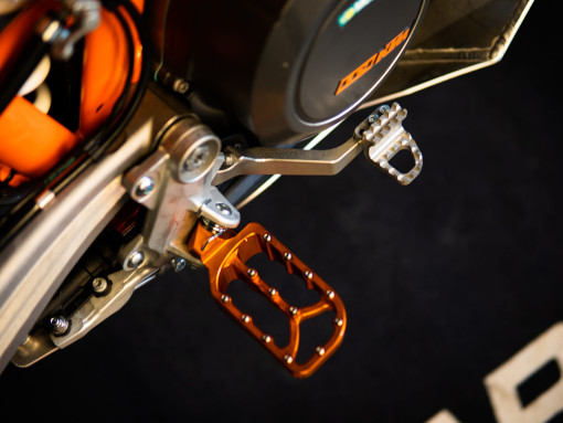 rade-garage-brake-pedal-ktm