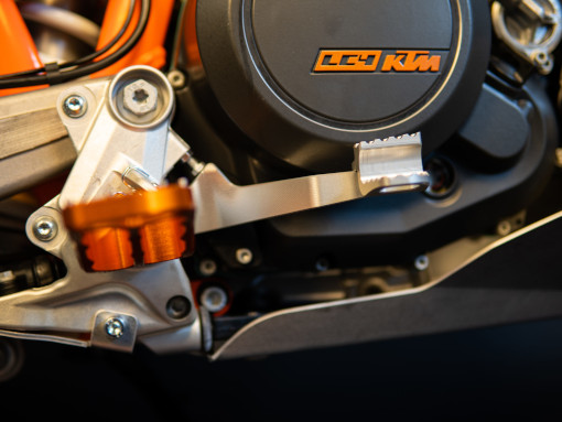 rade-garage-brake-pedal-ktm1