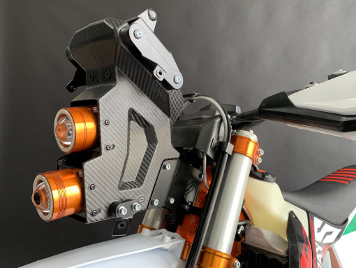 CREATOR: gd-jpeg v1.0 (using IJG JPEG v62), quality = 82