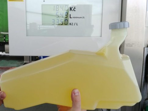 CREATOR: gd-jpeg v1.0 (using IJG JPEG v62), quality = 82