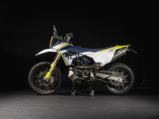 rade-garage-husqvarna-701-sharon-exhaust5 rade-garage-husqvarna-701-sharon-exhaust5