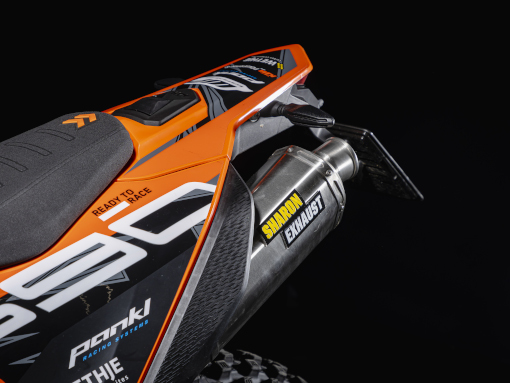 rade-garage-ktm-690-sharon-exhaust2 rade-garage-ktm-690-sharon-exhaust2