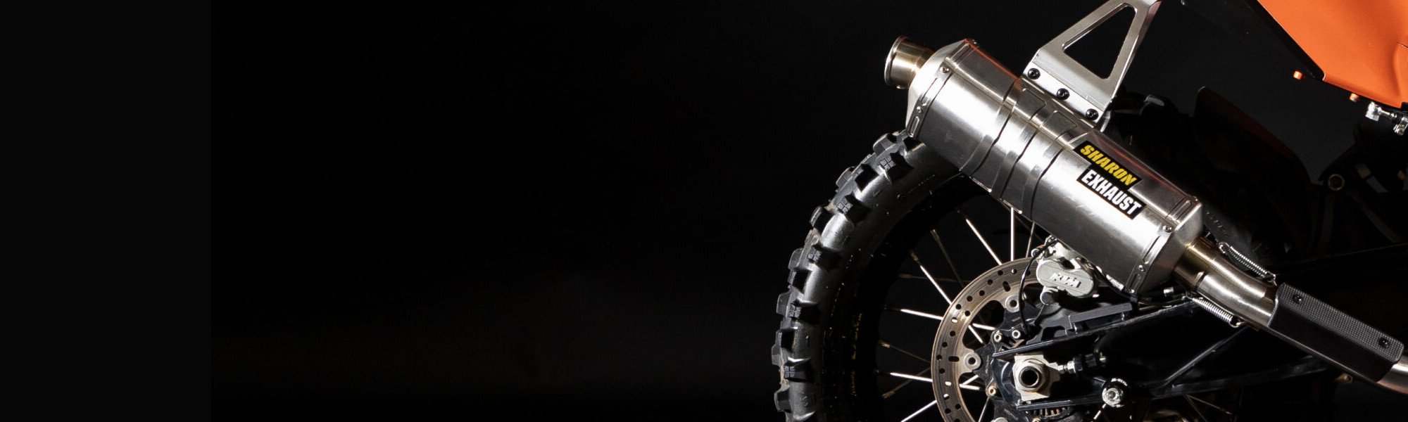 rade-garage-sharon-790-890-exhaust-banner2 rade-garage-sharon-790-890-exhaust-banner2