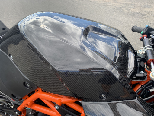 rade-garage-ktm-rc8c-fairing-kit3 rade-garage-ktm-rc8c-fairing-kit3