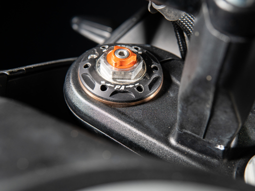 rade-garage-tractive-front2 rade-garage-tractive-front2