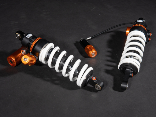 rade-garage-tractive-rear1 rade-garage-tractive-rear1